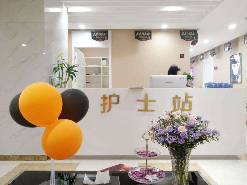 镇江苏王眼部整形收费价目表，眼修复：29\眼皮下垂矫正：2896起