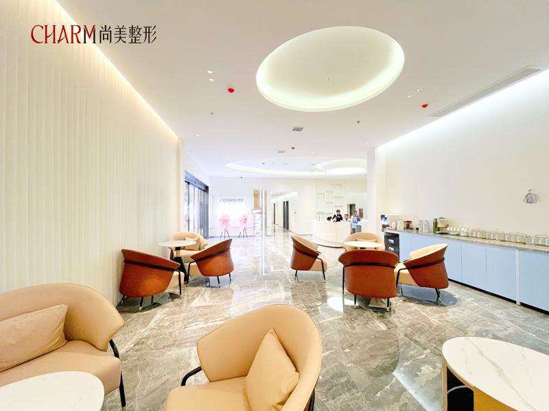 上饶鼻部整形收费价格表，鼻修复整形：1043\鼻尖整形：833起