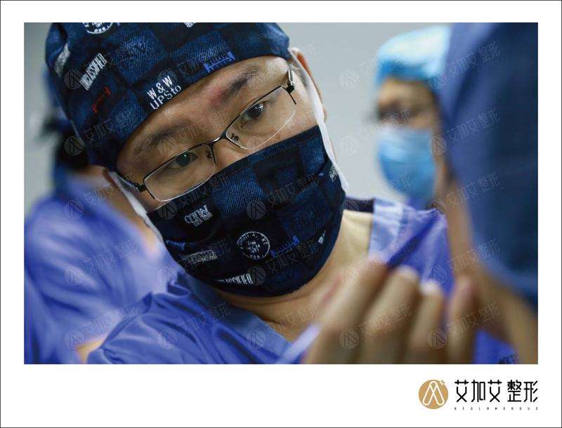 大连武欢医疗美容皮肤美容收费价格表，注射除皱：4152\去眼角纹：3580起
