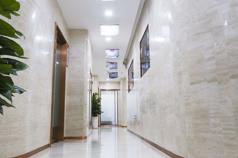 济南皮肤美容收费价格表，椭圆形疤痕矫正：4565\射频提升：4571起
