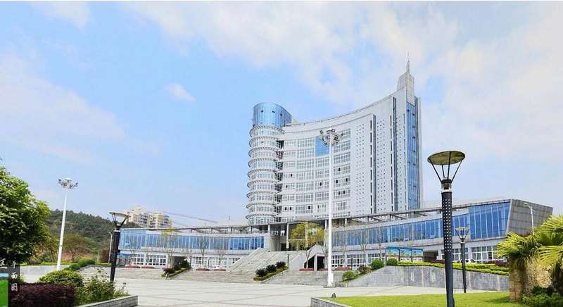 南充嫁接睫毛费用是多少呐(2025南充嫁接睫毛参考价为：4398元)