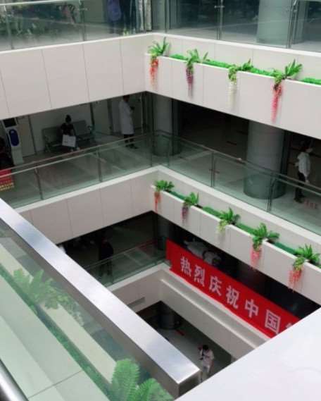 天津眼部整形收费价格表，重睑术：4082\眼睑内翻矫正：1591起