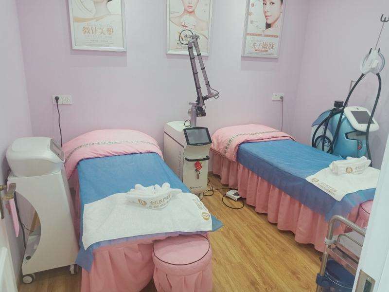 杭州乐缇医疗美容眼部整形收费价格表，眼修复：3220\眼睑疤痕修复：4096起