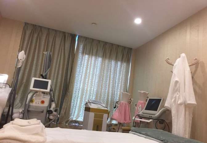 杭州美莱鼻部整形收费价目表，隆鼻：3212\短鼻矫正：1320起