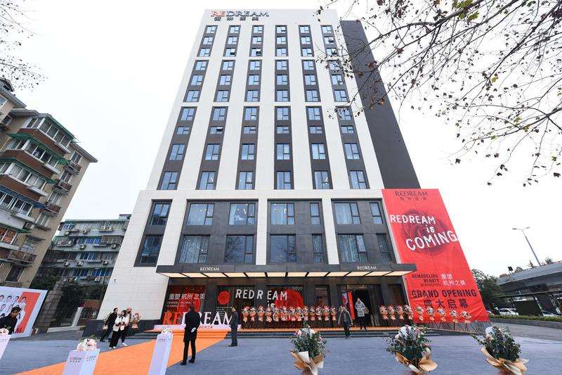 杭州耳部整形收费价格表，隐耳修复：1235\外耳再造：1647起