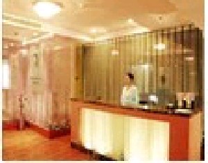 台州广济整形美容医院种植牙的具体价格为8800元起，现推出优惠活动，种植牙仅需6800元起，助您轻松拥有美丽笑容！