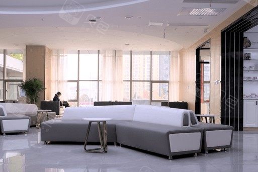 探索合肥卓雅口腔门诊部的便捷地址与交通路线指南，轻松到达，享受专業口腔护理服务的很不错选择！