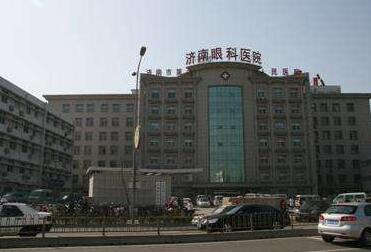 济南市第二人民医院准分子激光中心杨新刚整形医生等专家介绍